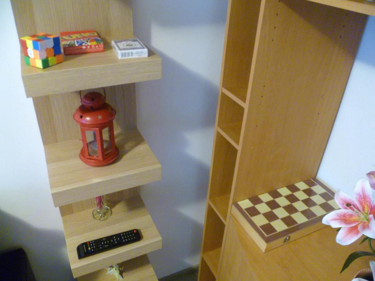 דבה Romanilor - Studio First Floor מראה חיצוני תמונה